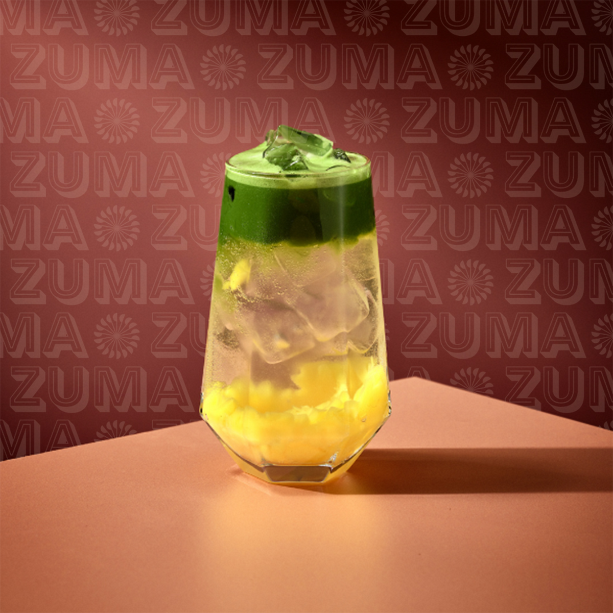 Iced matcha drink
